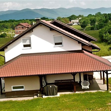 Guest House Tonka Otočac Exteriér fotografie